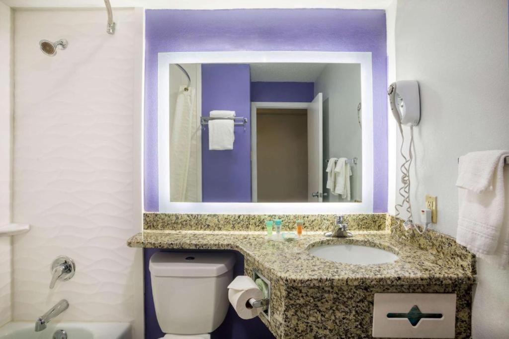 Riverfront Hotel International Falls Zewnętrze zdjęcie